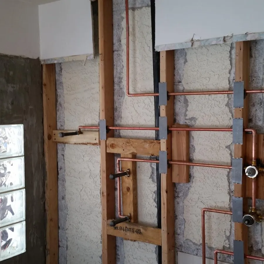 Copper pipe installation for Emergency Plumber in Crosspointe